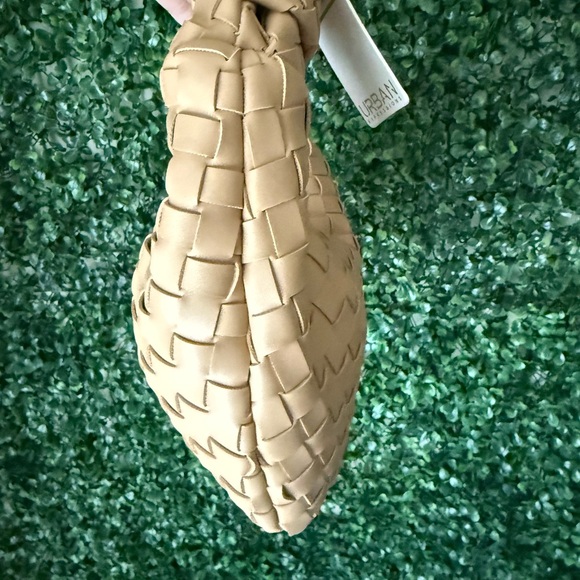 Urban Expressions Cream Top Handle Bag NWT - Picture 6 of 9